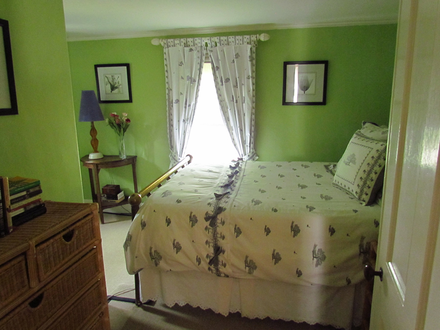 lorraine parish bedroom suites to rent pet friendly martha's